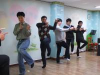 �̹����� Ŭ���Ͻø� ū�̹����� ���� �� �ֽ��ϴ�