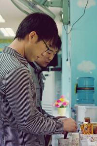 �̹����� Ŭ���Ͻø� ū�̹����� ���� �� �ֽ��ϴ�