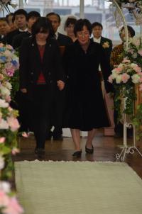 �̹����� Ŭ���Ͻø� ū�̹����� ���� �� �ֽ��ϴ�